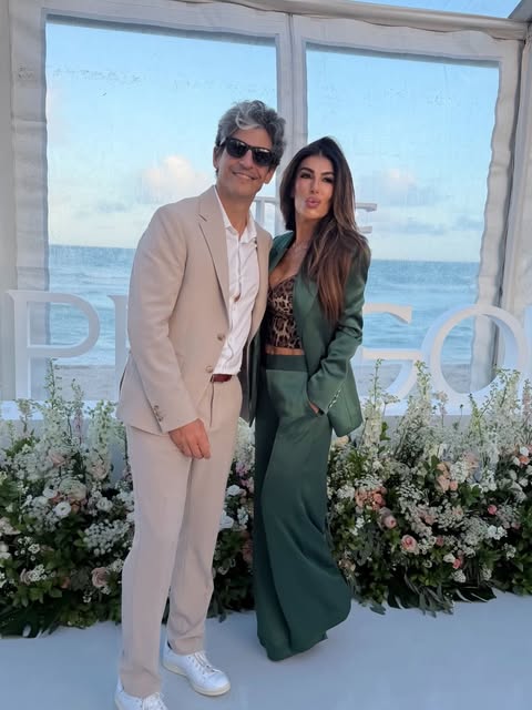 Jonathan and Judith Hofman at an event