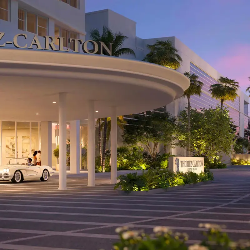 Ritz-Carlton porte-cochère arrival